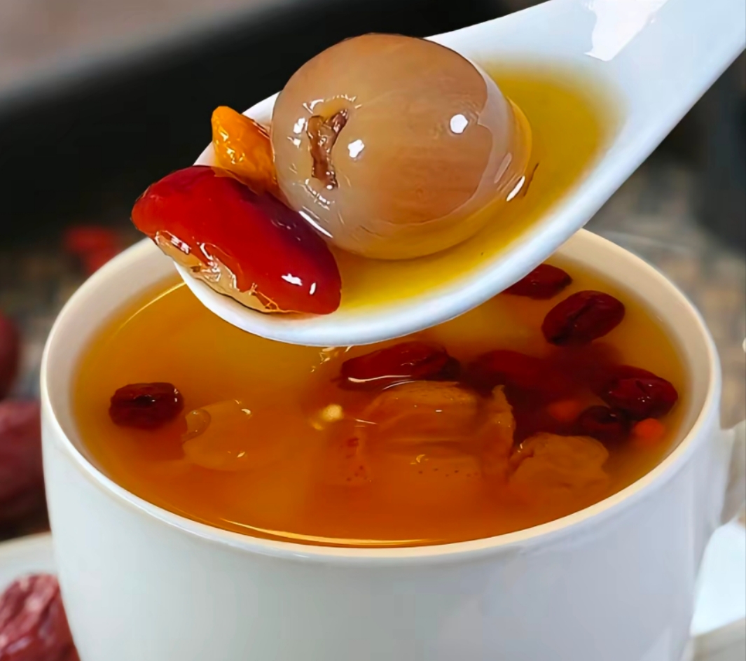 桂圆红枣茶